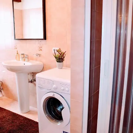 Caseospitali - Casatita, Un Nido Vicino Universita Di Pe 2 Apartment *